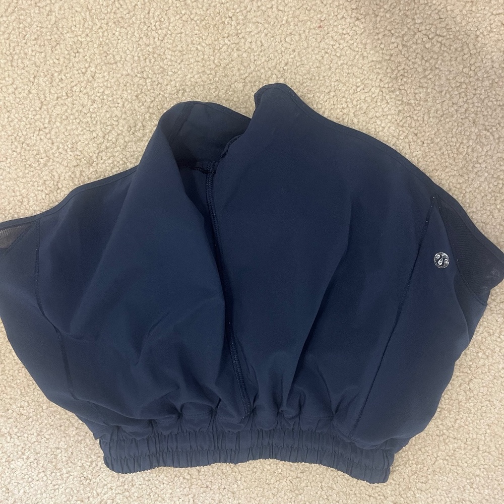 Lululemon navy shorts